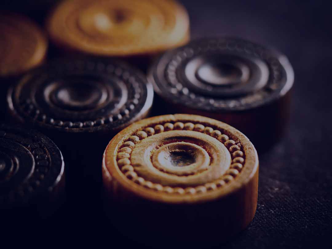 vinceo-solutions-hompage-backgrammon-1080px